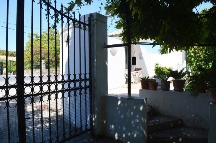 Μονοκατοικία, 210τ. μ.