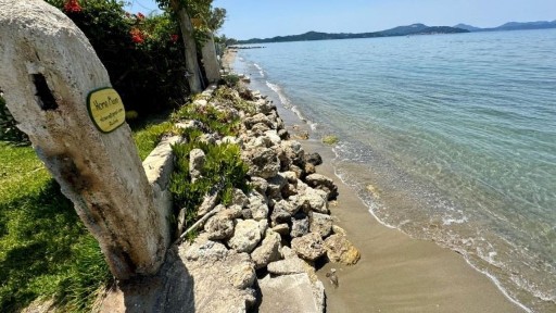 Μονοκατοικία, 67τ. μ.