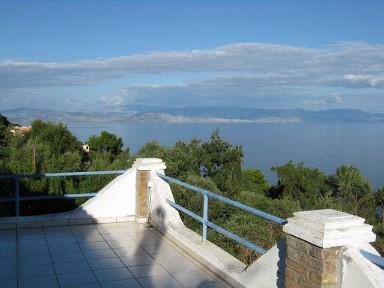 Μονοκατοικία, 165τ. μ.