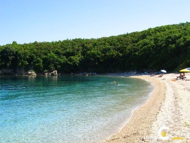 Μονοκατοικία, 70τ. μ.