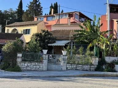 Μονοκατοικία, 161τ. μ.
