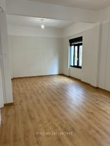Γραφείο, 140τ. μ.