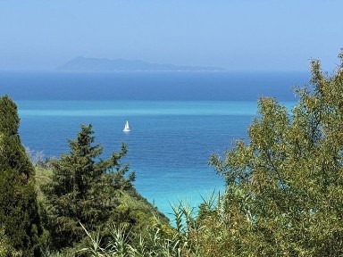 Μονοκατοικία, 82τ. μ.