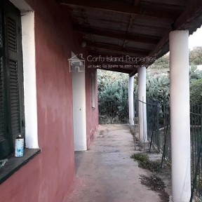 Μονοκατοικία, 100τ. μ.