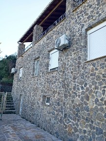 Μονοκατοικία, 245τ. μ.