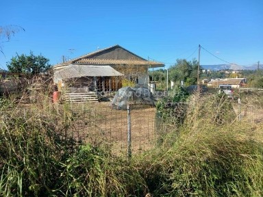 Μονοκατοικία, 71τ. μ.