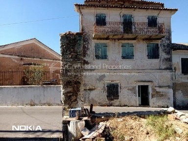 Μονοκατοικία, 270τ. μ.