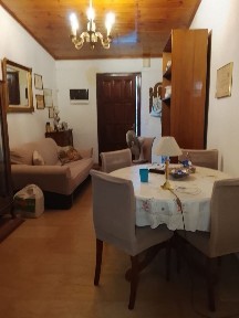 Μονοκατοικία, 55τ. μ.