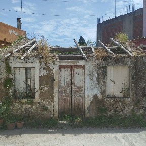 Μονοκατοικία, 65τ. μ.