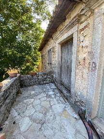 Μονοκατοικία, 110τ. μ.