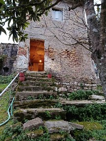 Μονοκατοικία, 180τ. μ.