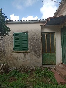 Μονοκατοικία, 60τ. μ.