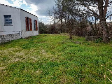 Μονοκατοικία, 105τ. μ.