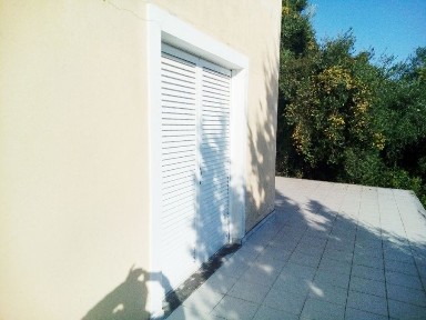 Μονοκατοικία, 150τ. μ.