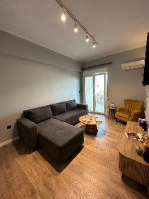 Κουρέντι, Χαλκίδα (Εύβοια), Leoforos Chaina 37, Chalkida 34132
