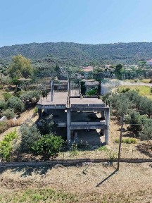 Τριανταίικα, Νεάπολη (Αιτωλοακαρνανία)