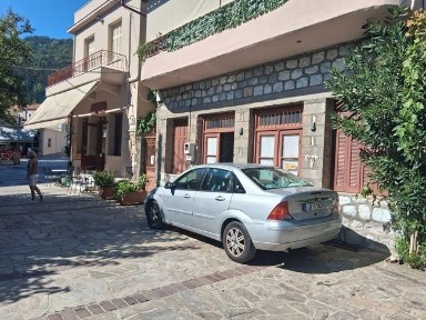 Κατάστημα, 80τ. μ.