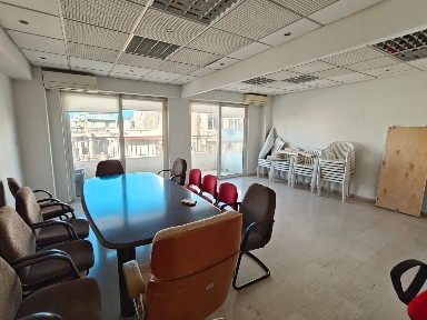 Γραφείο, 100τ. μ.