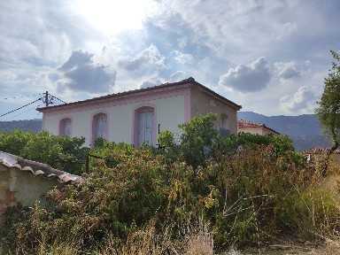 Μονοκατοικία, 180τ. μ.