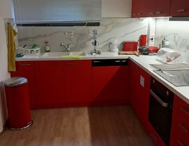 Γραφείο, 330τ. μ.
