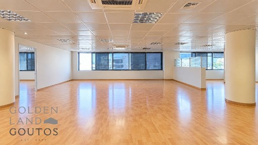 Γραφείο, 270τ. μ.