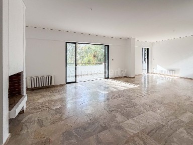 Κάτω Γλυφάδα, Γλυφάδα (Αθήνα - Νότια Προάστια)
