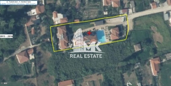 Συγκρότημα διαμερισμάτων, 530τ. μ.