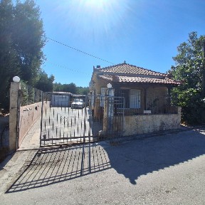 Μονοκατοικία, 123τ. μ.