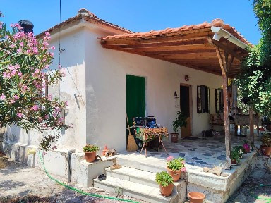 Μονοκατοικία, 50τ. μ.