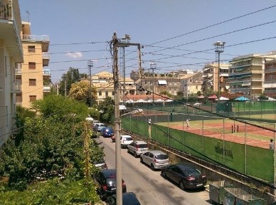 Διαμέρισμα, 240τ. μ.