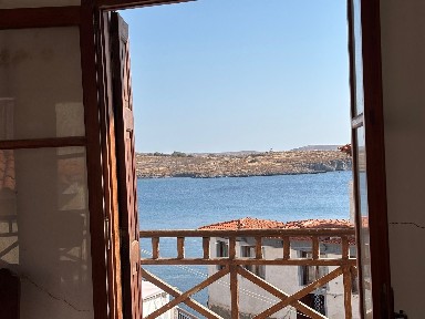 Κτίριο, 134τ. μ.