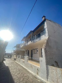 Συγκρότημα διαμερισμάτων, 273τ. μ.