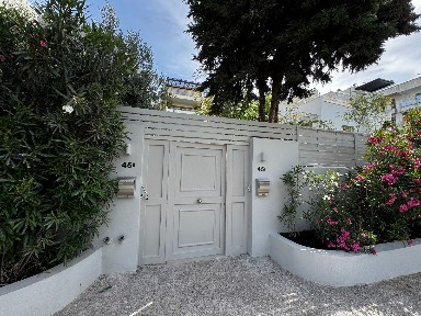 Γκολφ, Γλυφάδα (Αθήνα - Νότια Προάστια), Λεωφόρος Ποσειδώνος 51, Γλυφάδα 16675