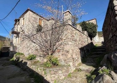 Μονοκατοικία, 160τ. μ.