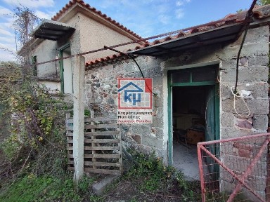 Μονοκατοικία, 83τ. μ.