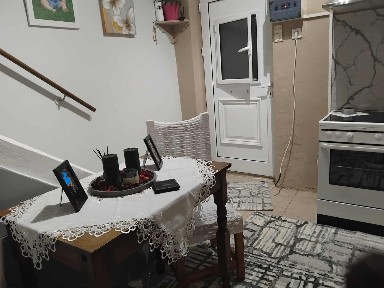 Μονοκατοικία, 54τ. μ.