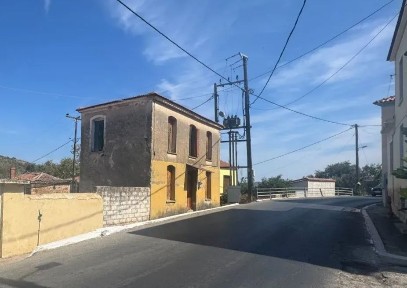 Παλαιόκηπος, Λέσβος - Γέρας (Ν. Λέσβου), Επ. Οδός Θέρμων Κ. Γέρας-Πλωμαρίου, Παλαιόκηπος 81106