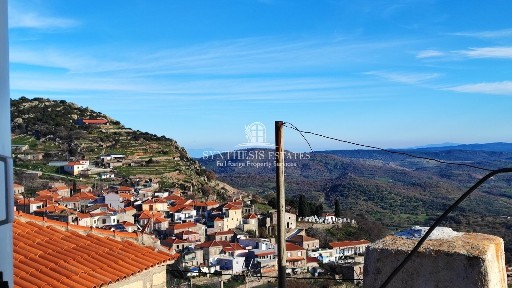 Μονοκατοικία, 80τ. μ.