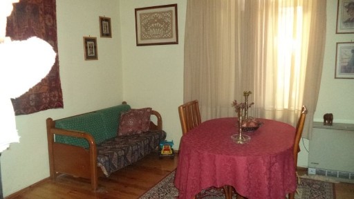 Συγκρότημα διαμερισμάτων, 360τ. μ.
