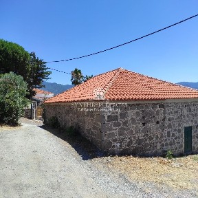 Μονοκατοικία, 73τ. μ.