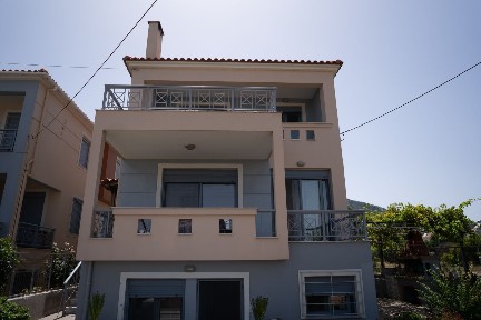 Μονοκατοικία, 204τ. μ.