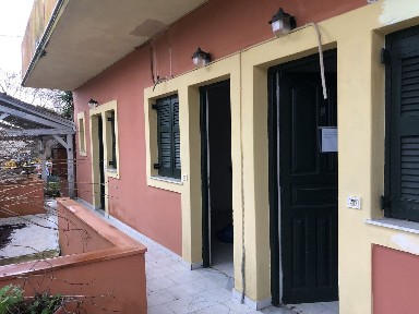 Κτίριο, 228τ. μ.