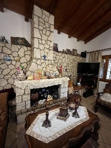 Κτίριο, 255τ. μ.