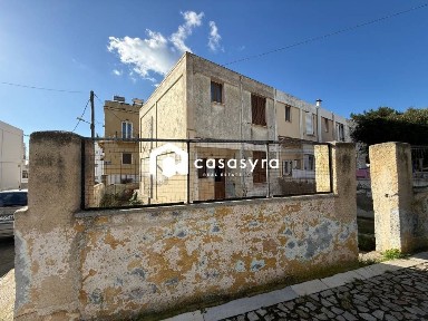 Μονοκατοικία, 80τ. μ.