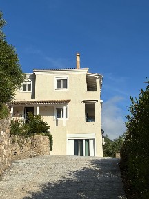 Βίλα, 150τ. μ.