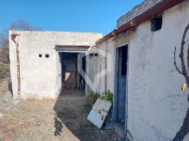 Μονοκατοικία, 65τ. μ.
