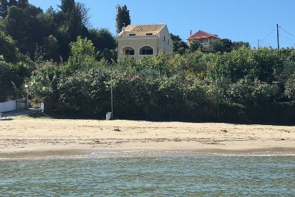 Συγκρότημα διαμερισμάτων, 120τ. μ.