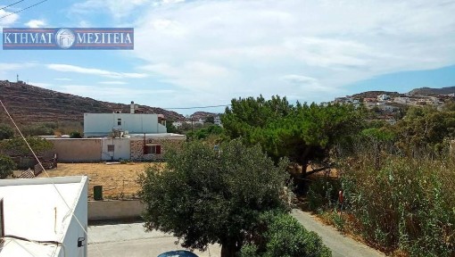 Μονοκατοικία, 350τ. μ.