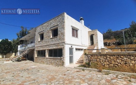 Μονοκατοικία, 260τ. μ.