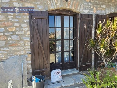 Μονοκατοικία, 160τ. μ.